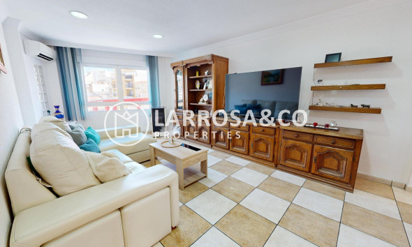 Resale - Apartment - Torrevieja - Puerto deportivo marina salinas