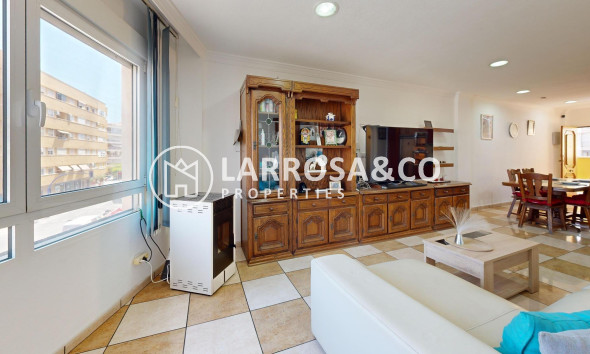 Resale - Apartment - Torrevieja - Puerto deportivo marina salinas