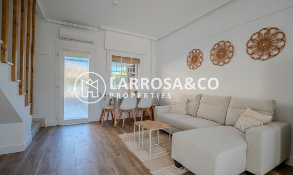 Resale - Semi-detached house - Torrevieja - Torreblanca