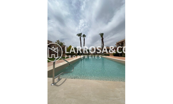 Herverkoop - Bungalow - Torrevieja - Aguas Nuevas