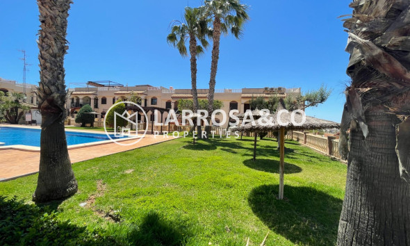 Herverkoop - Bungalow - Torrevieja - Aguas Nuevas