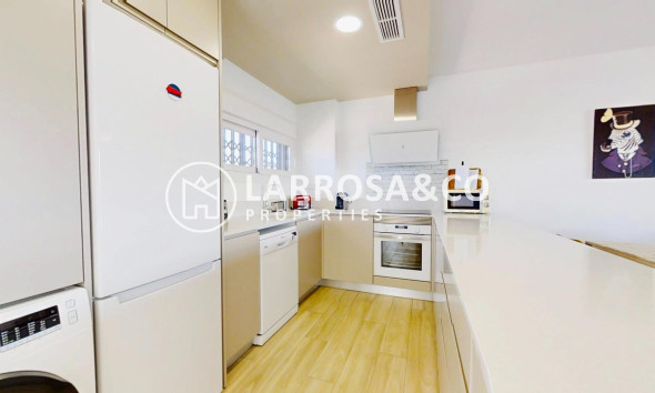 Resale - Bungalow - Orihuela - Desamparados-Hurchillo-Torremendo