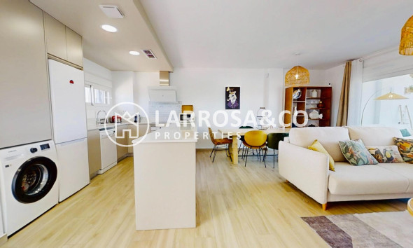 Resale - Bungalow - Orihuela - Desamparados-Hurchillo-Torremendo