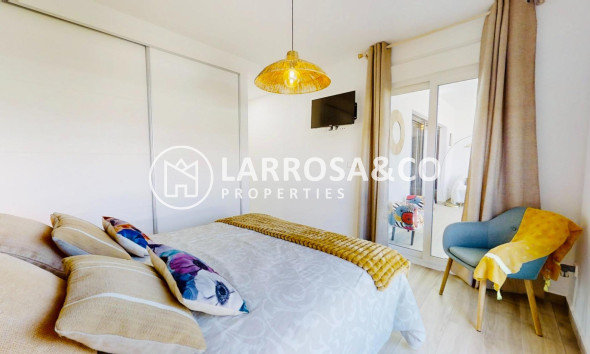 Resale - Bungalow - Orihuela - Desamparados-Hurchillo-Torremendo