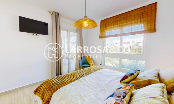 Resale - Bungalow - Orihuela - Desamparados-Hurchillo-Torremendo