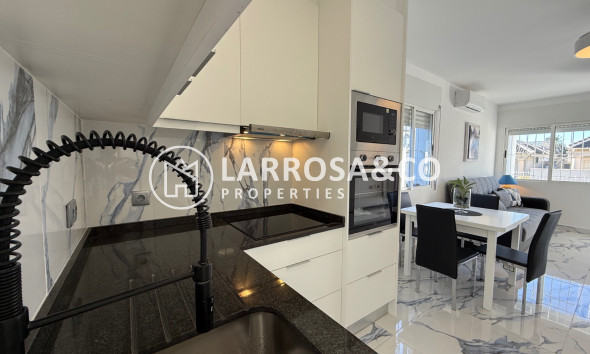 Вторичный рынок - Таунхаус - Торревьеха - El chaparral