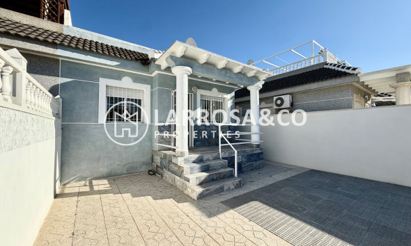 Вторичный рынок - Таунхаус - Торревьеха - El chaparral