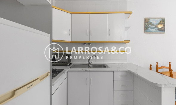 Resale - Semi-detached house - Torrevieja - Los Frutales