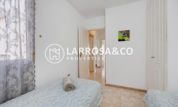 Resale - Bungalow - Torrevieja - La Siesta - El Salado - Torreta