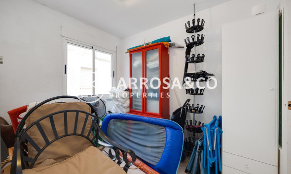 Resale - Bungalow - Torrevieja - La Siesta - El Salado - Torreta