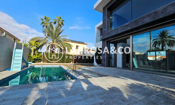 Reventa - Chalet - Torrevieja - Los Angeles