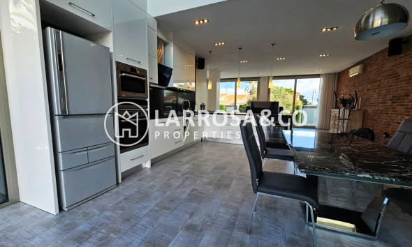 Reventa - Chalet - Torrevieja - Los Angeles