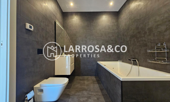 Reventa - Chalet - Torrevieja - Los Angeles