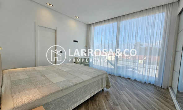 Reventa - Chalet - Torrevieja - Los Angeles