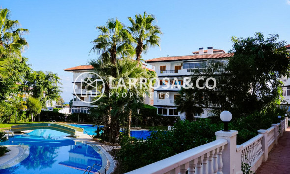 Resale - Apartment - Torrevieja - La Mata