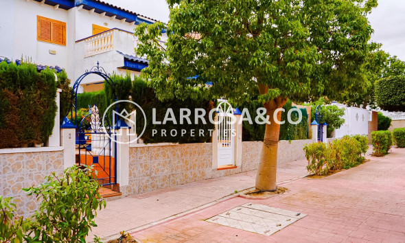 Resale - Apartment - Torrevieja - La Mata
