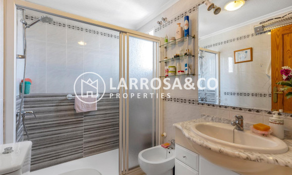 Resale - Apartment - Torrevieja - Estacion de autobuses