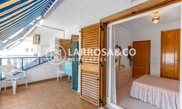 Resale - Apartment - Torrevieja - Estacion de autobuses