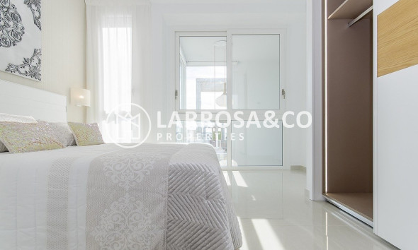 Obra Nueva - Chalet - Los Montesinos - La Herrada