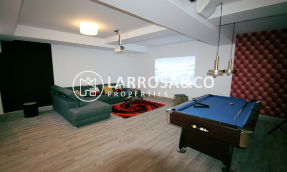 Obra Nueva - Chalet - Los Montesinos - La Herrada