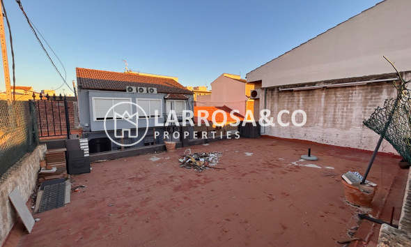 Reventa - Chalet - Los Montesinos - LOS MONTESINOS