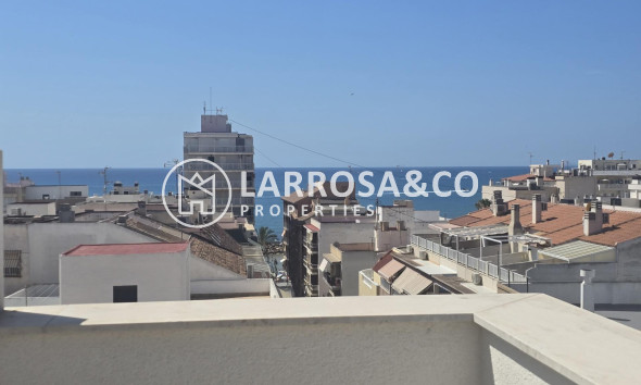 Resale - Apartment - Torrevieja - Estacion de autobuses