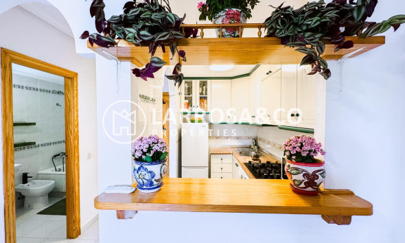 Resale - Apartment - Torrevieja - La Mata