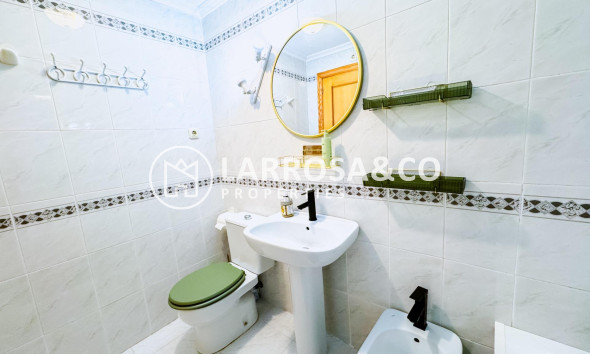 Resale - Apartment - Torrevieja - La Mata