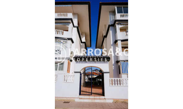 Resale - Apartment - Torrevieja - La Mata