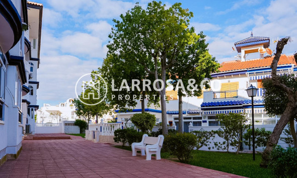 Resale - Apartment - Torrevieja - La Mata