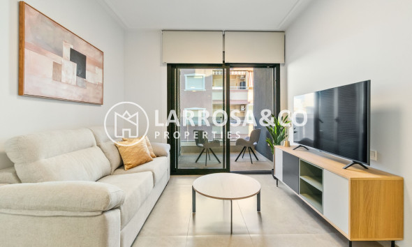 Resale - Apartment - Torrevieja - Playa de El Cura