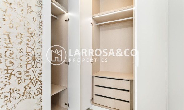 Herverkoop - Apartment - Torrevieja - Playa de El Cura