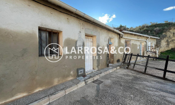 Вторичный рынок - Загородный дом - Сьюдад Кесада - Centro