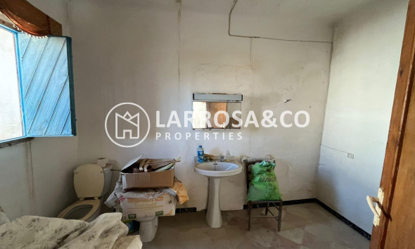 Вторичный рынок - Загородный дом - Сьюдад Кесада - Centro