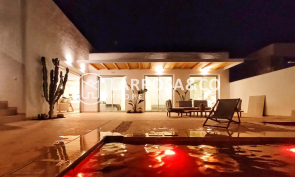 New build - Detached House/Villa - Benijofar - Centro