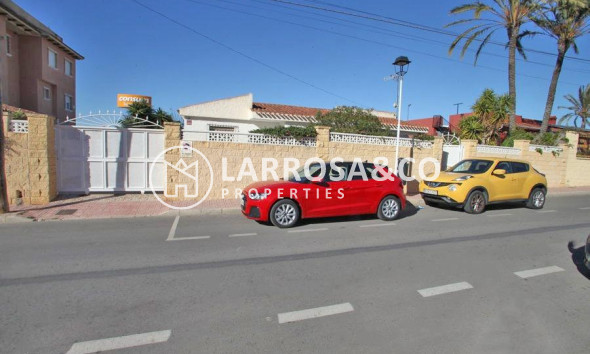 Вторичный рынок - Дом - Торревьеха - Los Frutales