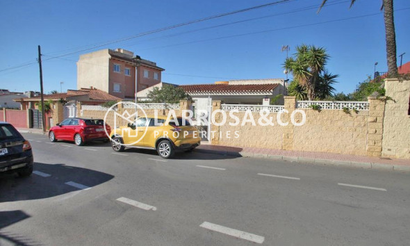 Вторичный рынок - Дом - Торревьеха - Los Frutales