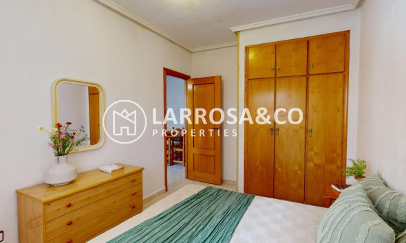 Herverkoop - Ground floor apartment - Torrevieja - Estacion de autobuses