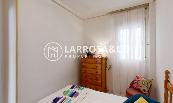 Herverkoop - Ground floor apartment - Torrevieja - Estacion de autobuses