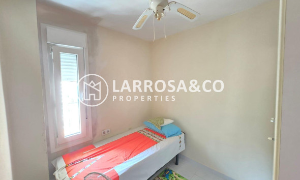 Resale - Apartment - Torrevieja - Eliseos playa