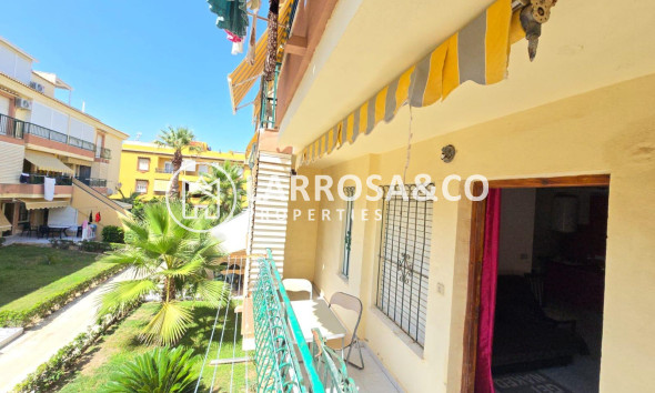 Resale - Apartment - Torrevieja - Eliseos playa