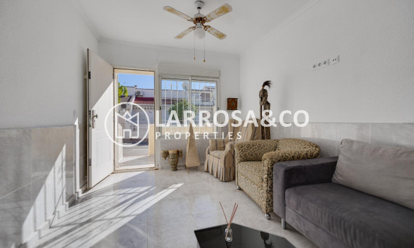 Resale - Semi-detached house - Torrevieja - El limonar