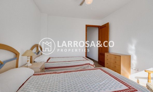 Resale - Semi-detached house - Torrevieja - El limonar