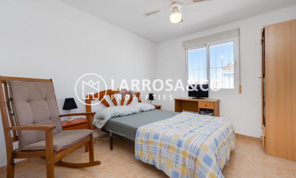 Resale - Semi-detached house - Torrevieja - El limonar
