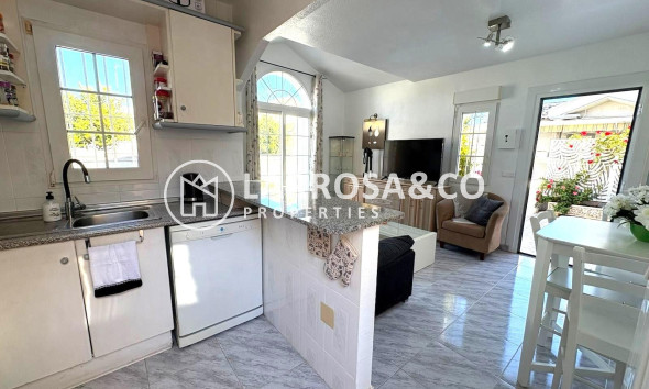 Resale - Semi-detached house - Torrevieja - Carrefour