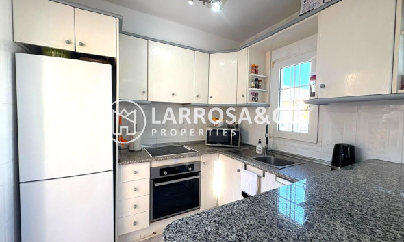 Resale - Semi-detached house - Torrevieja - Carrefour