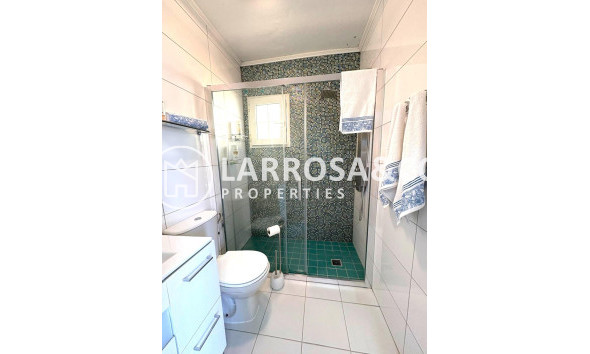 Resale - Semi-detached house - Torrevieja - Carrefour