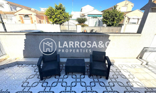 Resale - Semi-detached house - Torrevieja - Carrefour