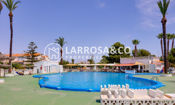 Resale - Semi-detached house - Torrevieja - Carrefour