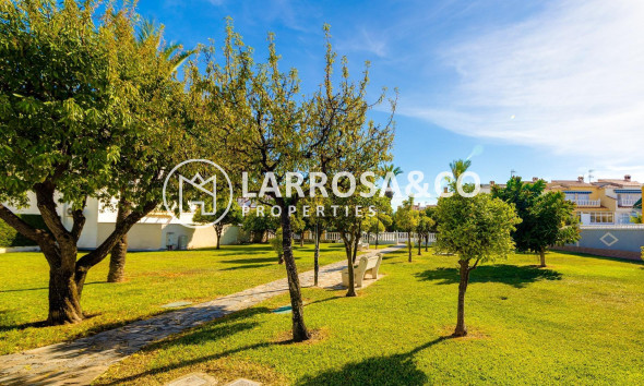 Resale - Semi-detached house - Torrevieja - Carrefour